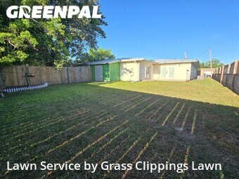 Lawn mowed in Panama City, 32404