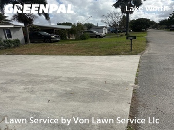 Lawn Care Service nearby Lake Worth Beach, FL, 