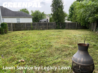 Grass Cutting nearby Shelbyville, KY, 