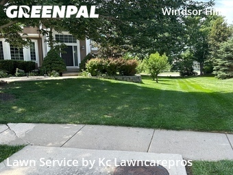 Lawn Care nearby Overland Park, KS, 