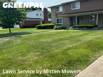 Yard Mowing nearby Southfield, MI, 