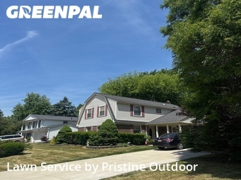 Lawn Care Service nearby Northville, MI, 