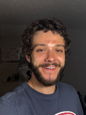 GreenPal customer review profile photo for Gabriel Lipkins