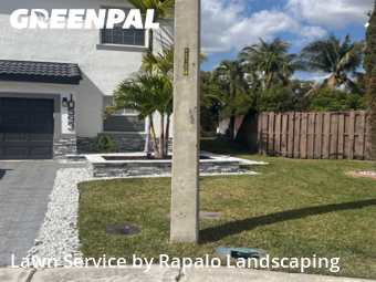 Lawn mowed in Pembroke Pines, 33025