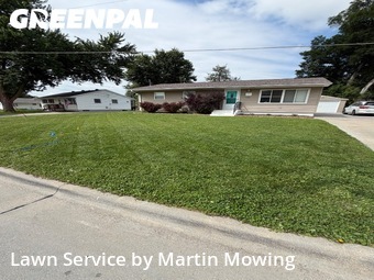 Grass Cut nearby Council Bluffs, NE, 