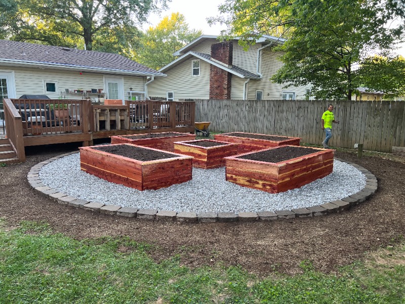 Ozarks Outdoor Solut Lawn Care Services in Nixa, MO