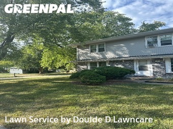 Lawn Mow nearby Urbandale, IA, 