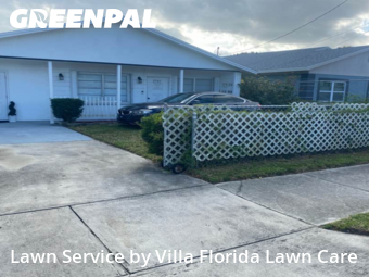 Lawn mowed in Fort Pierce, 34947