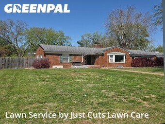 Yard Mowing nearby Belleville, IL, 