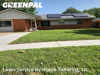 Lawn Maintenance nearby Norman, OK, 
