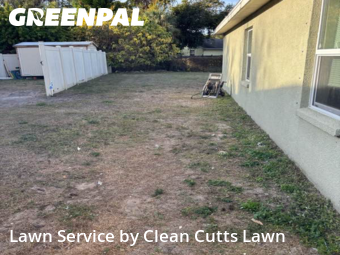 Lawn mowed in Bradenton, 34208
