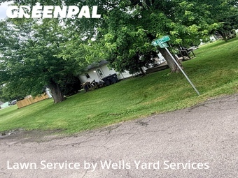Lawn mowed in Anderson, 46013
