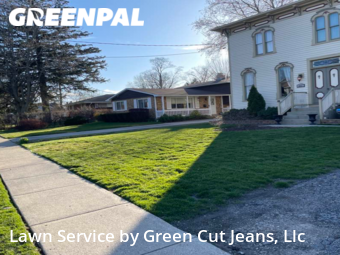 Lawn Mowing Service nearby Libertyville, IL, 