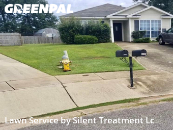 Lawn Maintenance nearby Mobile, AL, 