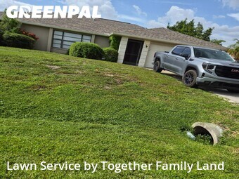 Lawn Cutting nearby Port Charlotte, FL, 