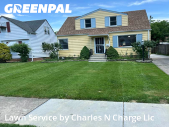 Lawn Cutting nearby Maple Heights, OH, 