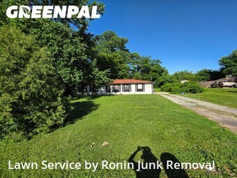 Lawn Service nearby Clarksville, TN, 