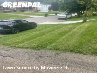 Lawn Mowing nearby Audubon Park, KY, 