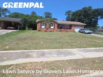 Lawn mowed in Columbia, 29209