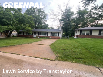 Grass Cut nearby St. Louis, MO, 