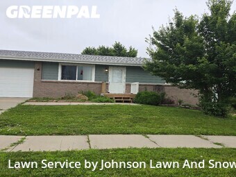 Grass Cutting nearby Lincoln, NE, 