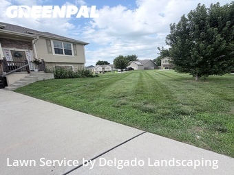 Lawn Care nearby Belton, KS, 