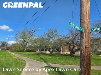 Lawn Care Service nearby Louisville, KY, 