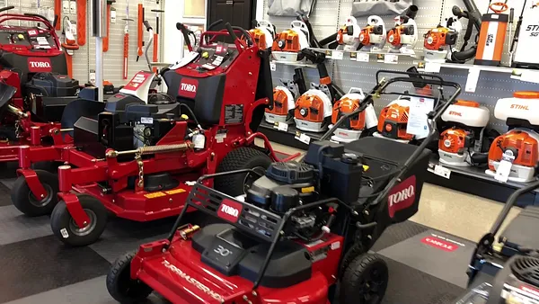 Garland Saw & Lawnmower Photo 3