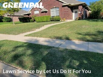 Grass Cut nearby Frisco, TX, 