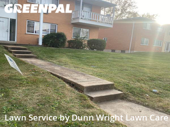 Lawn Maintenance nearby Overland, MO, 