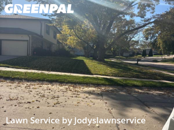 Lawn Service nearby Omaha, NE, 