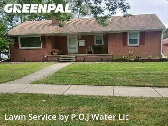 Lawn Cutting nearby Redford Charter Township, MI, 