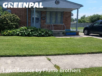 Lawn Maintenance nearby Roseville, MI, 