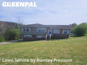 Lawn Mow nearby Center Point, AL, 