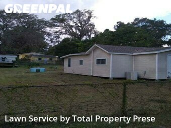 Lawn Care Service nearby Seffner, FL, 
