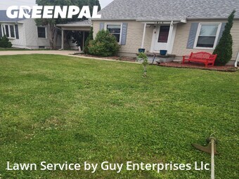 Lawn mowed in Cedar Rapids, 52404
