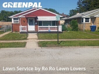 Lawn mowed in Blue Island, 60406
