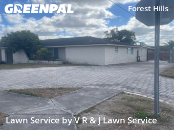 Lawn Mowing nearby Holiday, FL, 