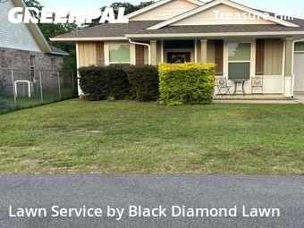 Lawn Care Service nearby Pensacola, FL, 