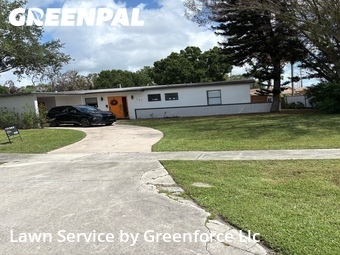 Lawn Mow nearby Port St. Lucie, FL, 