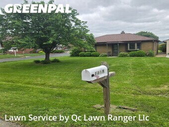 Lawn Maintenance nearby Moline, IL, 