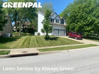 Lawn Mowing nearby Olathe, MO, 