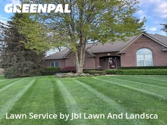 Lawn Care nearby Highland Township, MI, 