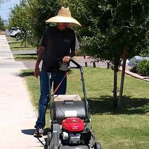 lawn-care-services-in-Casas Adobes-AZ
