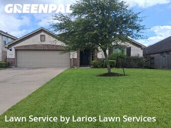 Lawn Mowing Service nearby Rosharon, TX, 