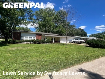 Yard Mowing nearby Hazelwood, MO, 