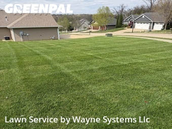 Lawn Maintenance nearby Columbia, MO, 