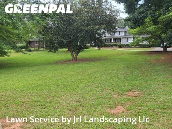Grass Cut nearby College Park, GA, 