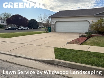 Yard Mowing nearby Roy, UT, 