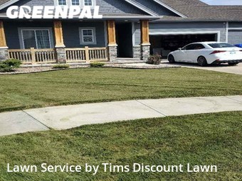 Grass Cutting nearby Papillion, NE, 